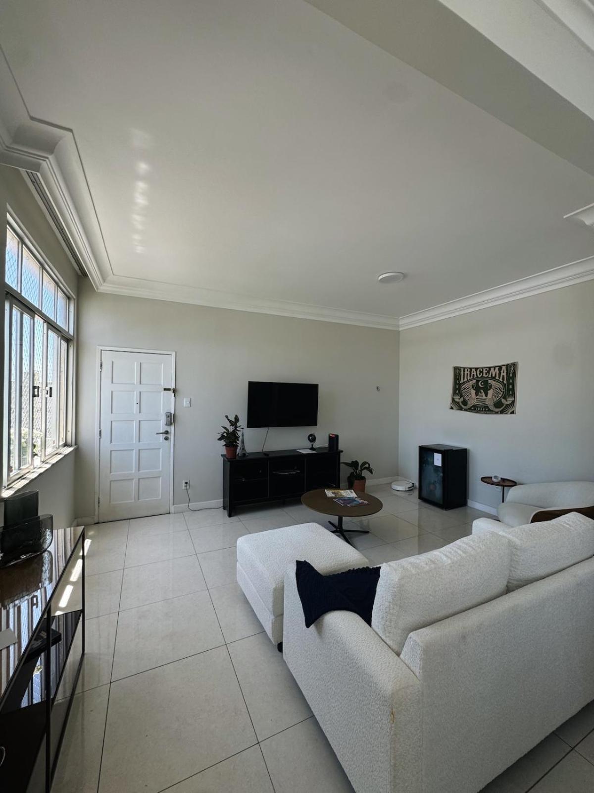 Ape Aura L In The Heart Of Porto Da Barra Apartamento *